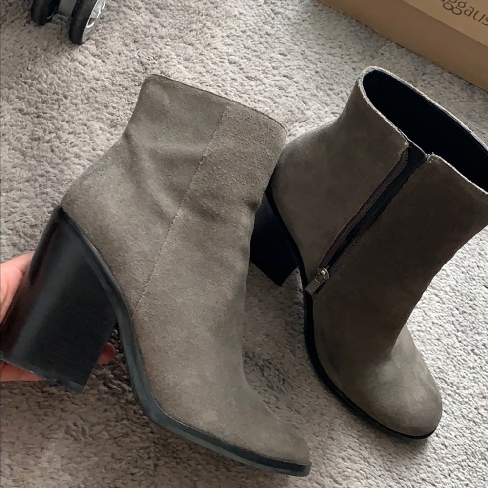 Marc Fisher Boots Size 8 - image 6